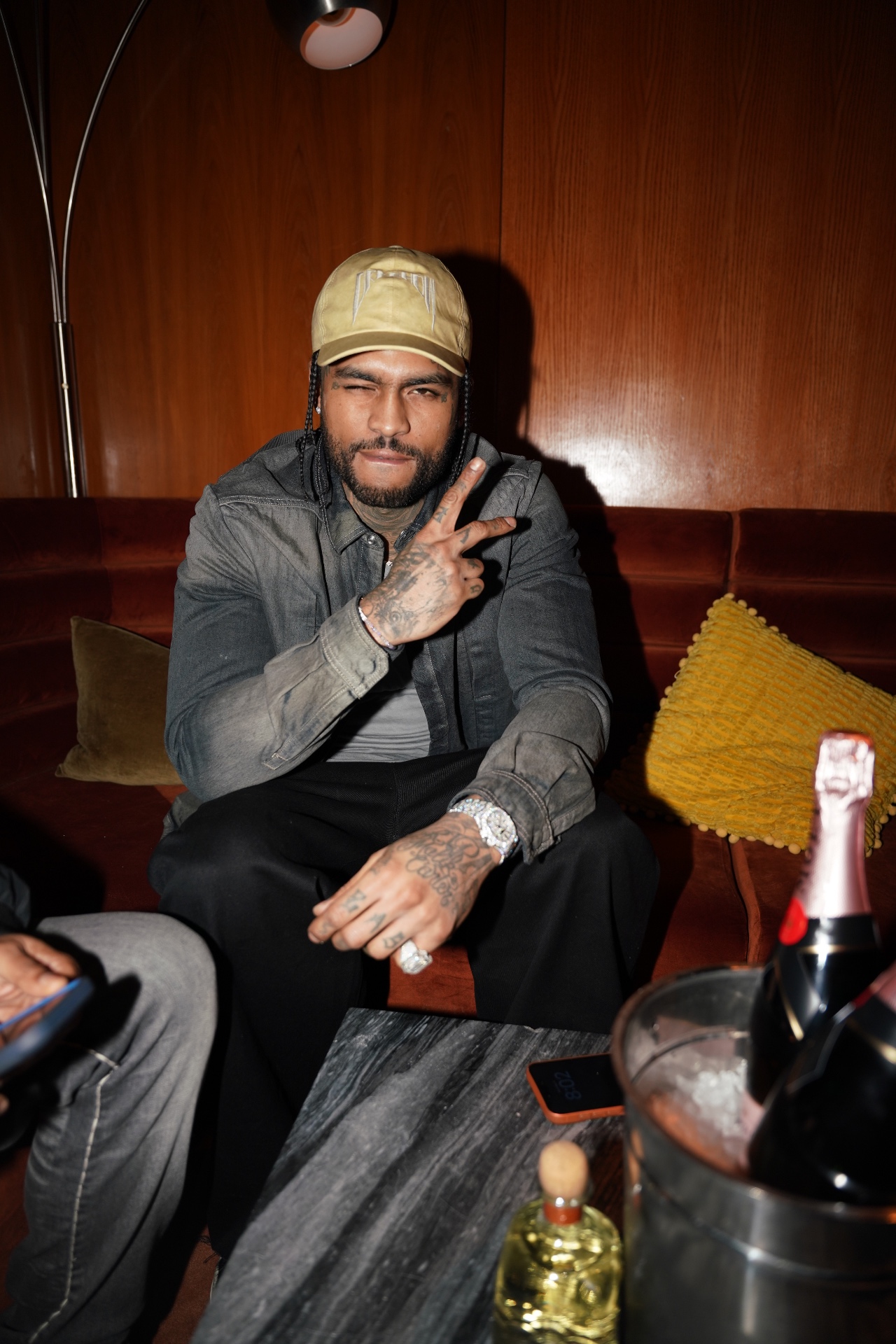 Off the Record — lounge moment